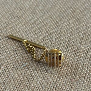 Simple Interlocking Lines Tie Tack Pin Gold Tone Mid Century Swank Vintage
